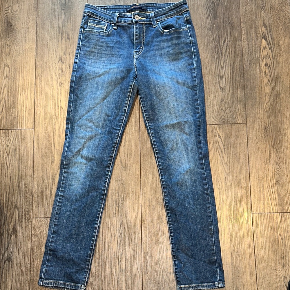 Levi's Women's Skinny Jeans in Dark Blue